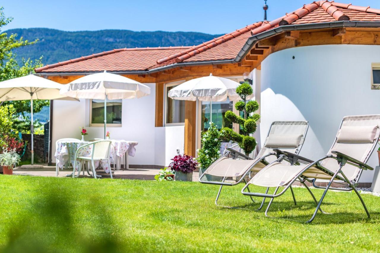 Bed and Breakfast Haus Oberhofer à Cornaiano Extérieur photo