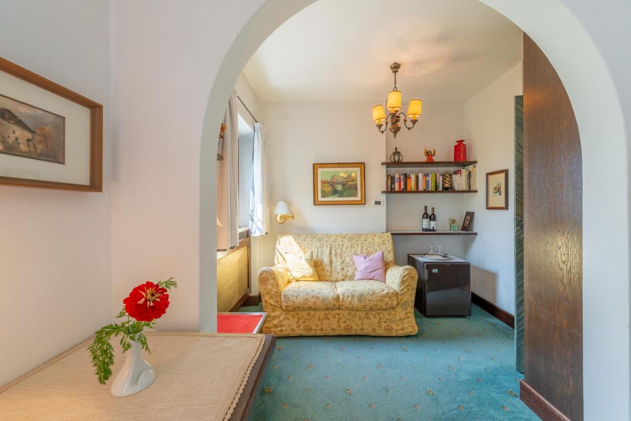 Bed and Breakfast Haus Oberhofer à Cornaiano Extérieur photo